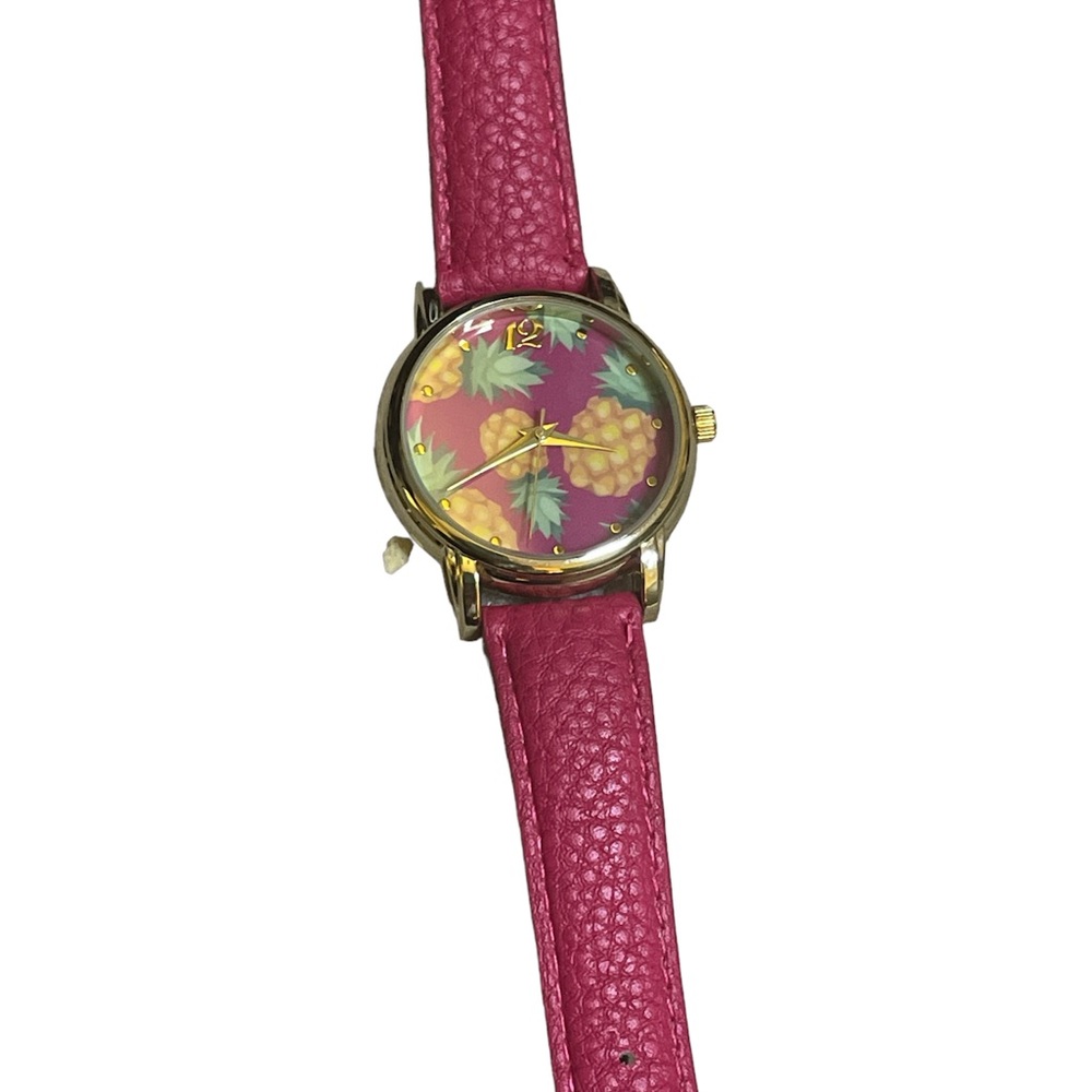 Pink Leather Band Pineapple Face Circular Watch